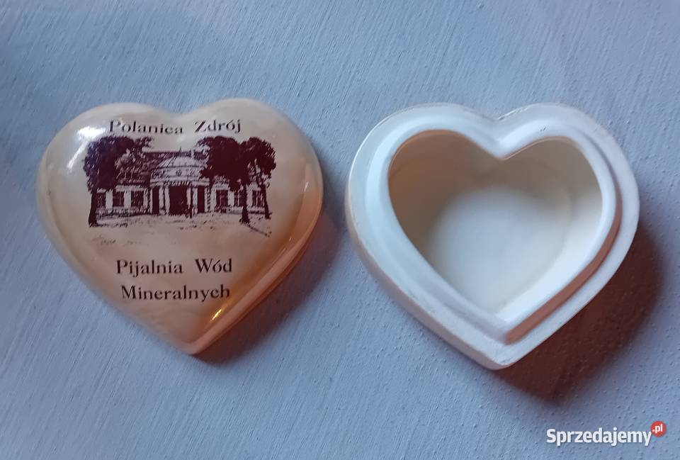Porcelanowe puzderko w formie serca Polanica wielkopolskie Koźminek