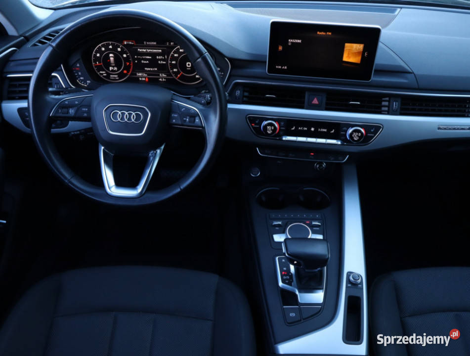 Audi A4 Allroad 45 TFSI gniazdo USB Motoryzacja Piaseczno