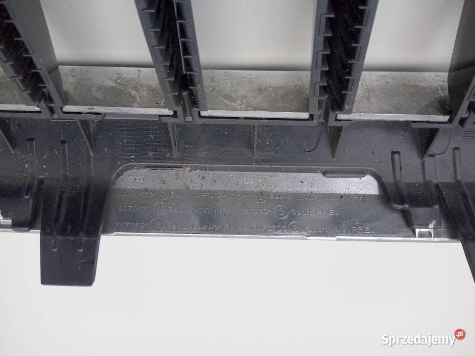 NERKA GRILL ATRAPA CHŁODNICY LEWA BMW 5 G30 G31 Nowy Tomyśl sprzedam