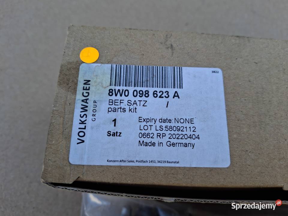 AUDI A4 B9 ZESTAW MONTAŻOWY ZDERZAKA PRZÓD NOWY Karoseria Bieleń