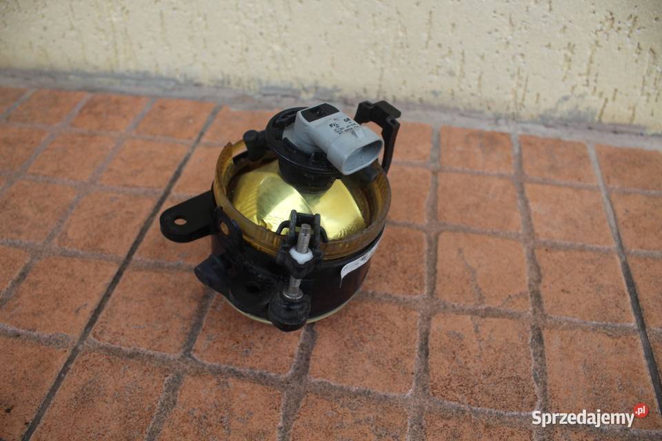 HALOGEN PRAWY VW GOLF V osobowe