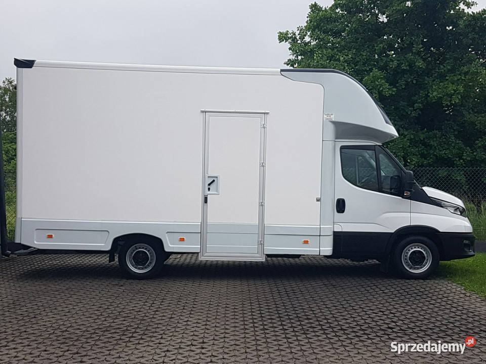 Iveco Daily KONTENER NISKOPODŁOGOWY 443x223x242 elektryczne szyby śląskie Poręba