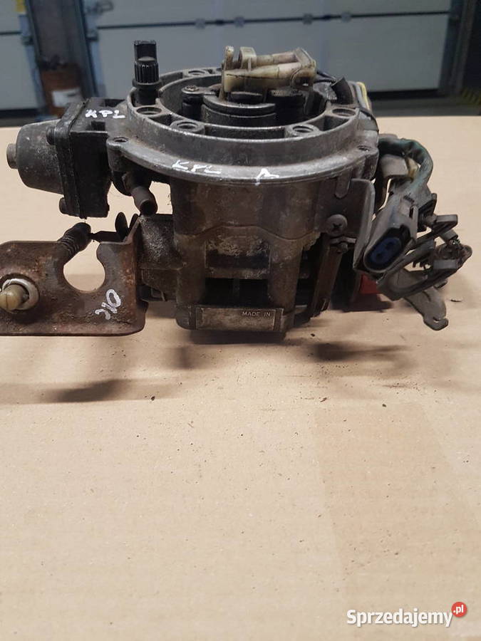 FORD FIESTA 11 GAZNIK WTRYSK PALIWA WTRYSKIWACZ Turek sprzedam