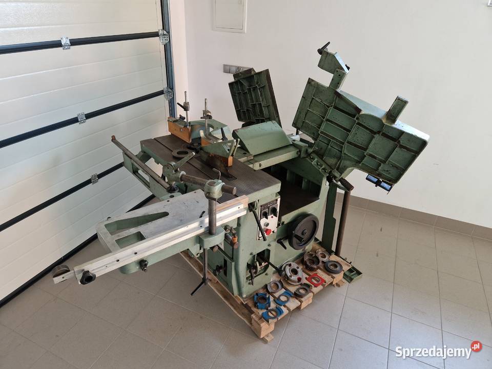 Wieloczynnościowa Wyrówniarka Grubościówka Piła podkarpackie