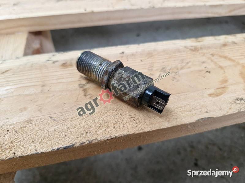 Czujnik obrotów Valtra C90 A75N M120 6000 Skrzynia biegów