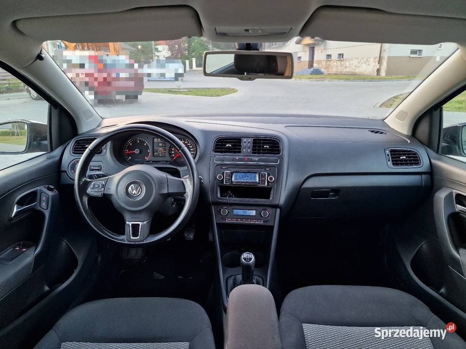 VW Polo V 6R 16 TDI Klimatronic Alufelgi elektryczne lusterka Ryglice