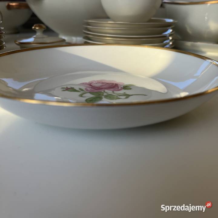 Elegancki deserowy słynna róża Frstenberg talerz Porcelana i szkło Nowa Wola sprzedam