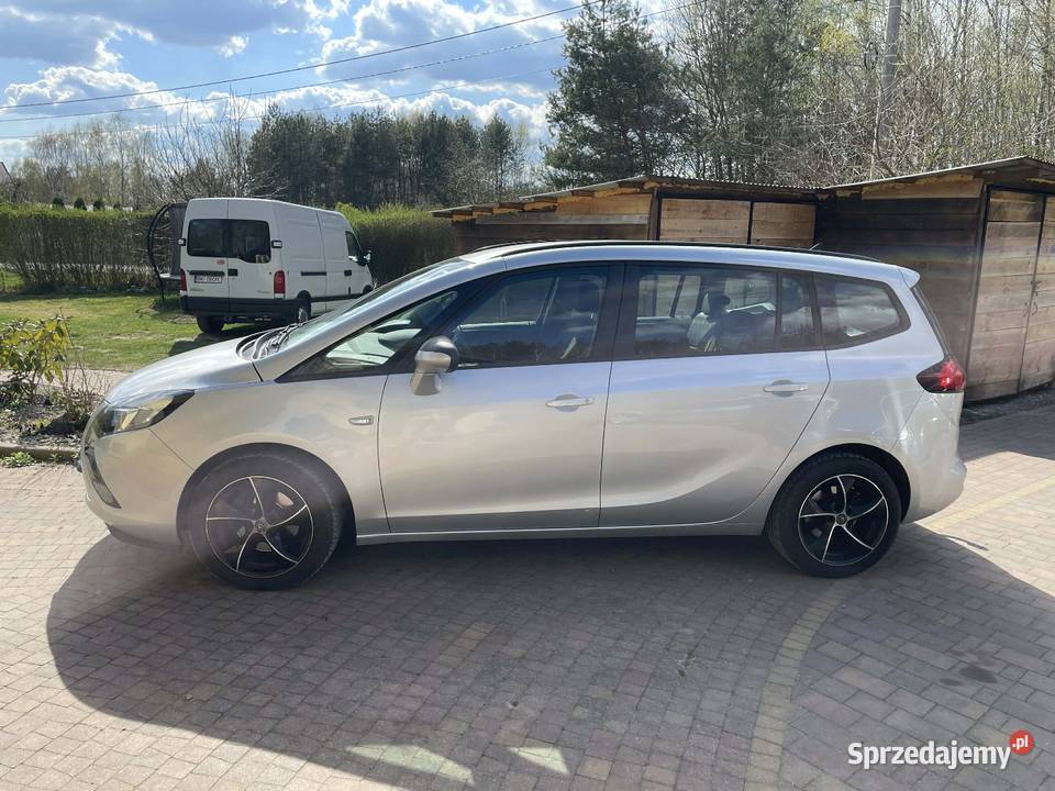 Opel Zafira Tourer 2016 2 letni Gaz poduszka powietrzna Staszów