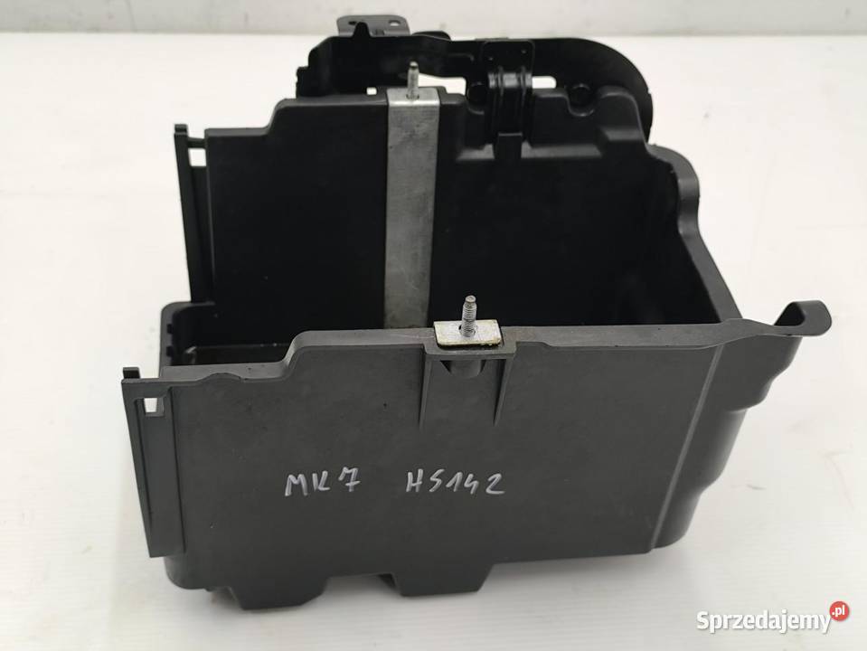 PODSTAWA OBUDOWA AKUMULATORA FORD FIESTA MK7