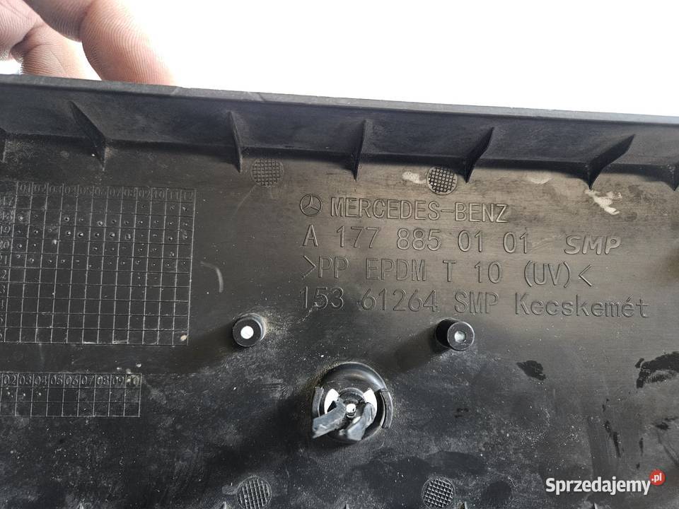 MERCEDES AKLASA W177 AMG RAMKA PODKŁADKA TABLICY