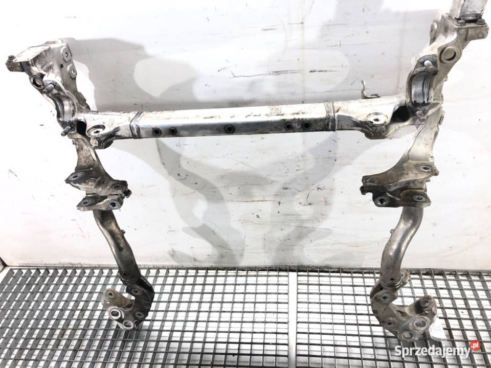 BELKA POD SILNIK AUDI Q7 4M 30 272 4M0399315L