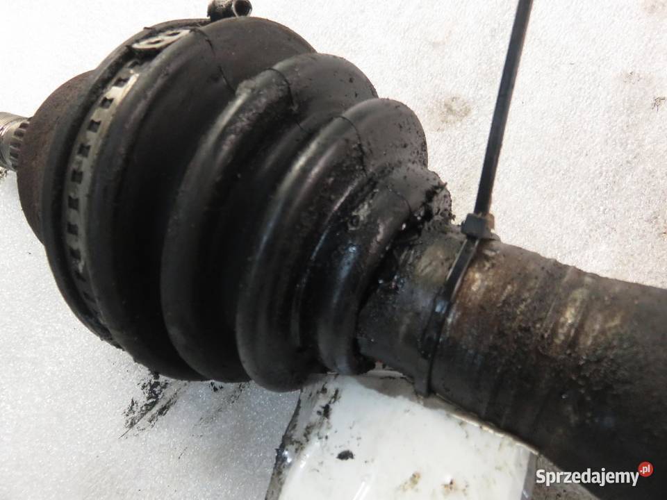 PÓŁOŚ PRAWA PRZEDNIA MERCEDES A W169 A 150