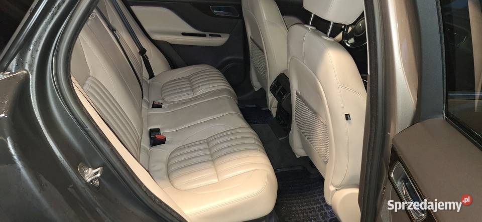 Jaguar Fpace polski salon bezwypadkowy zamiana 4/5 Kalisz