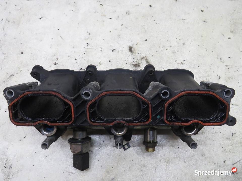 KOLEKTOR SSĄCY AUDI Q5 8R 32 FSI 96E133110S