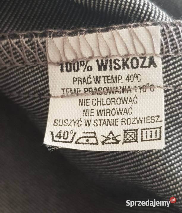 sukienka szykowna biurowa do pracy elegancka
