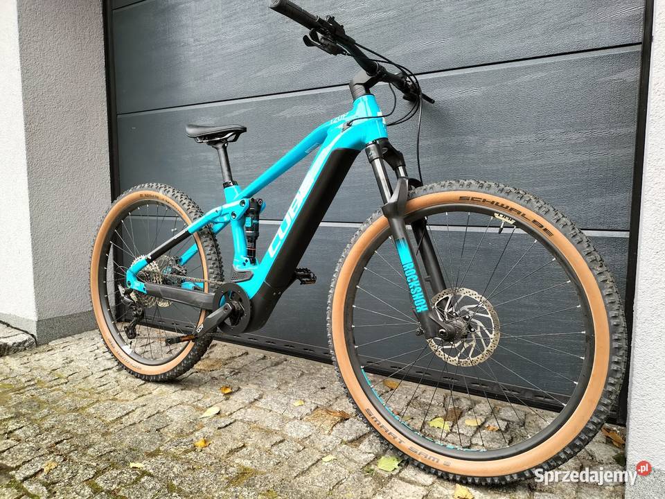 Sprzedam rower elektryczny Cube Bosch Lusowo