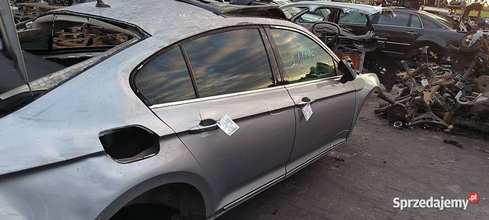 DRZWI PRAWE TYŁ VOLKSWAGEN PASSAT B8 LB7S Lipno