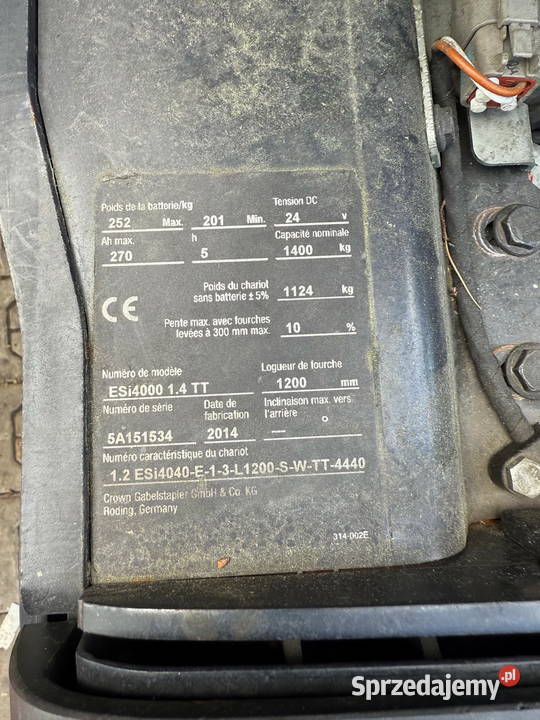 wózek paletowy z masztem CROWN ESi4000 Triplex Działoszyn