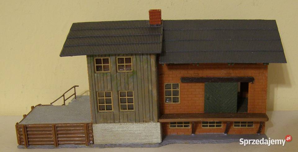 Domek na makietę 19 kolejka skala H0
