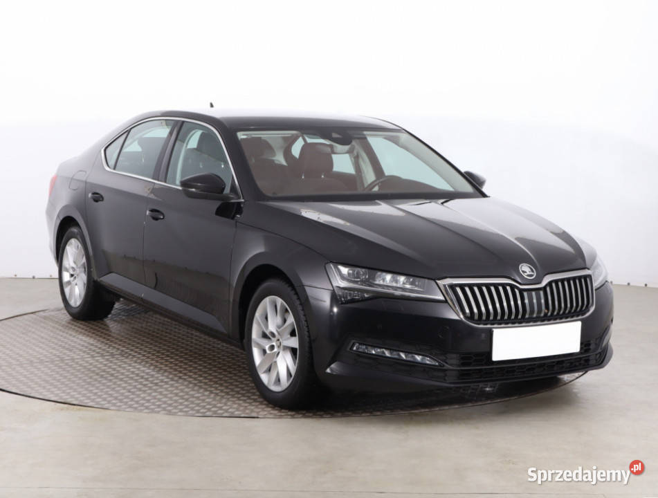 Skoda Superb 15 TSI klimatyzacja