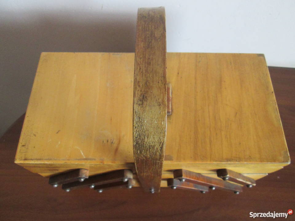 Stara niciarka PRL drewniana skłądana przybornik Borów sprzedam