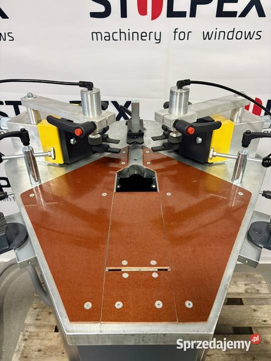 Zagniatarka naroży WEGOMA EV 175 2016 Jasionka sprzedam