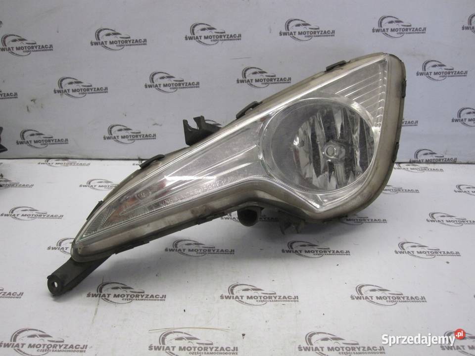 HYUNDAI i40 12r halogen lewy przód 922013Z010 Kielce