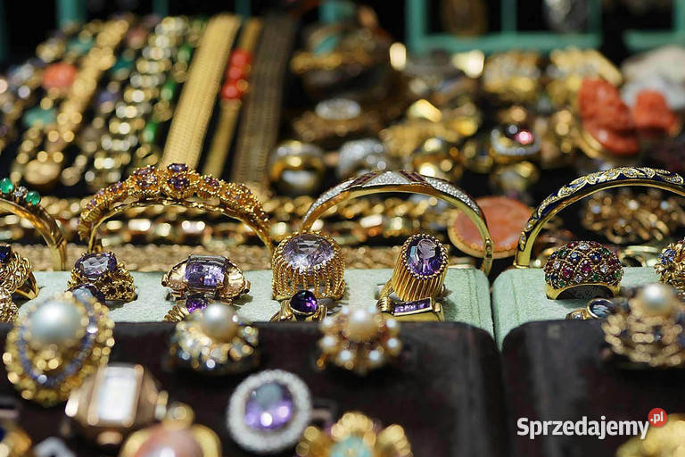 Bransoletki pierścionki i inne mix biżuterii Bransoletki Łódź sprzedam