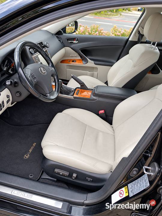 Lexus IS 220d Prestige 177 ASO Lexus Continental diesel