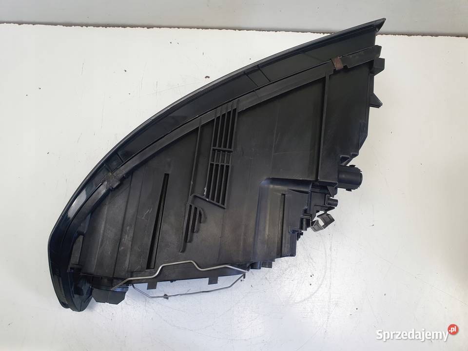 LAMPA PRAWA Volvo S40 II V50 LIFT PRZEDNIA PRAWY