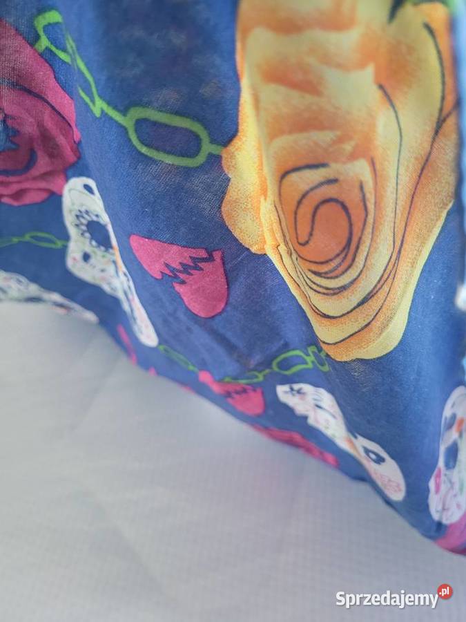 Niebieska chusta apaszka bandamka wzór Poznań