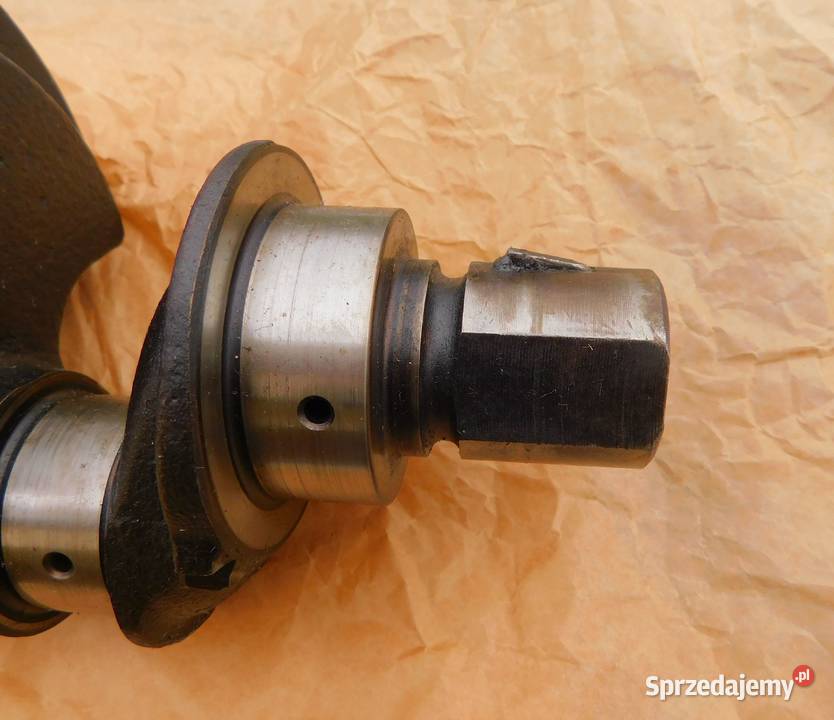 Wał korbowy Fiat 126p 126 BIS oryginalny 7540378