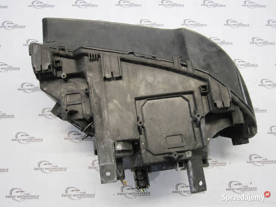BMW X3 E83 05r lampa lewa przód 1305235825 świętokrzyskie
