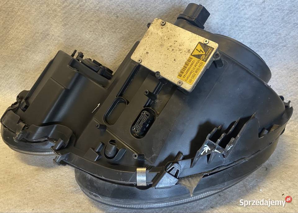 MERCEDES E KLASA W211 REFLEKTOR PRAWY BIXENON EU Jasienica