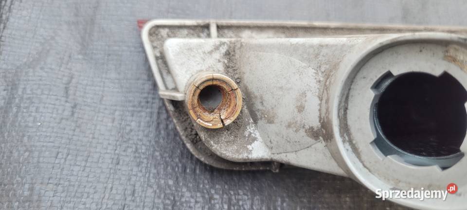 LAMPKA PRZECIWMGIELNA TYŁ NISSAN MICRA K13 LIFT śląskie