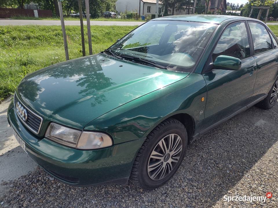 Audi a4 18 b1998r sprzedam