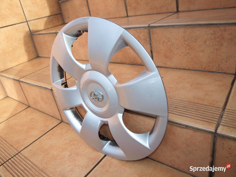 Toyota kołpak 15 oryginalny 1 sztuka Kołpaki Kalisz sprzedam