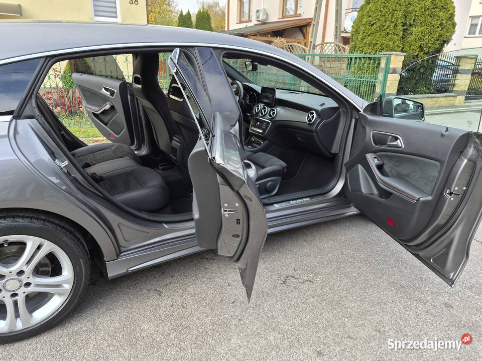 Mercedea Cla 180 Amg Line 16 T 122 Ostrowiec Świętokrzyski
