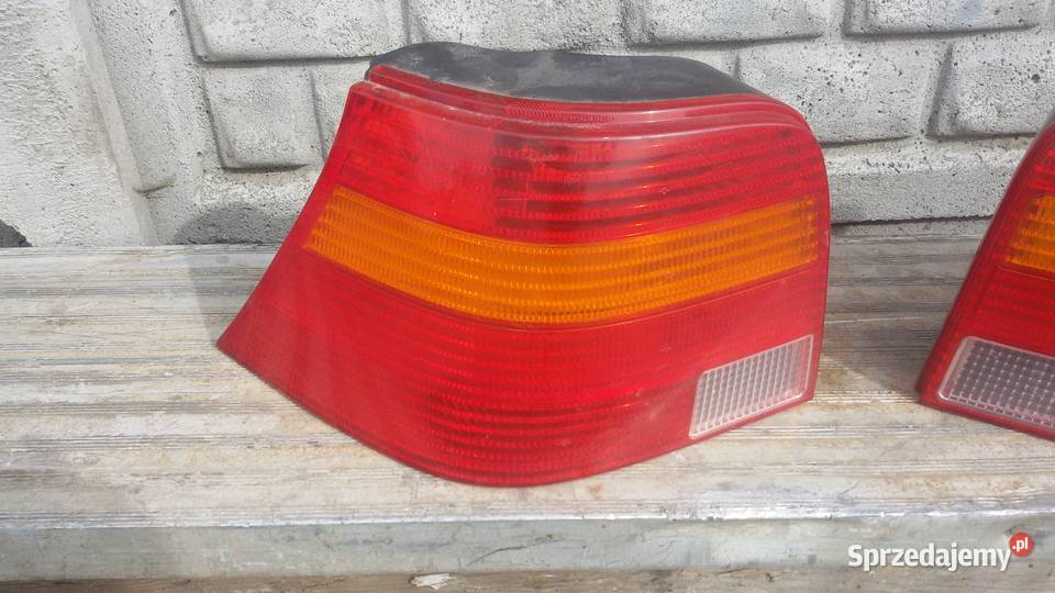 Lampy tylne vw golf 4 5HB osobowe warmińsko-mazurskie Elbląg