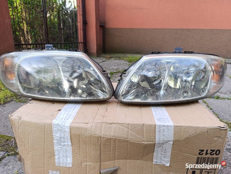 Lampy przednie Chrysler Voyager 2003 małopolskie Kraków sprzedam