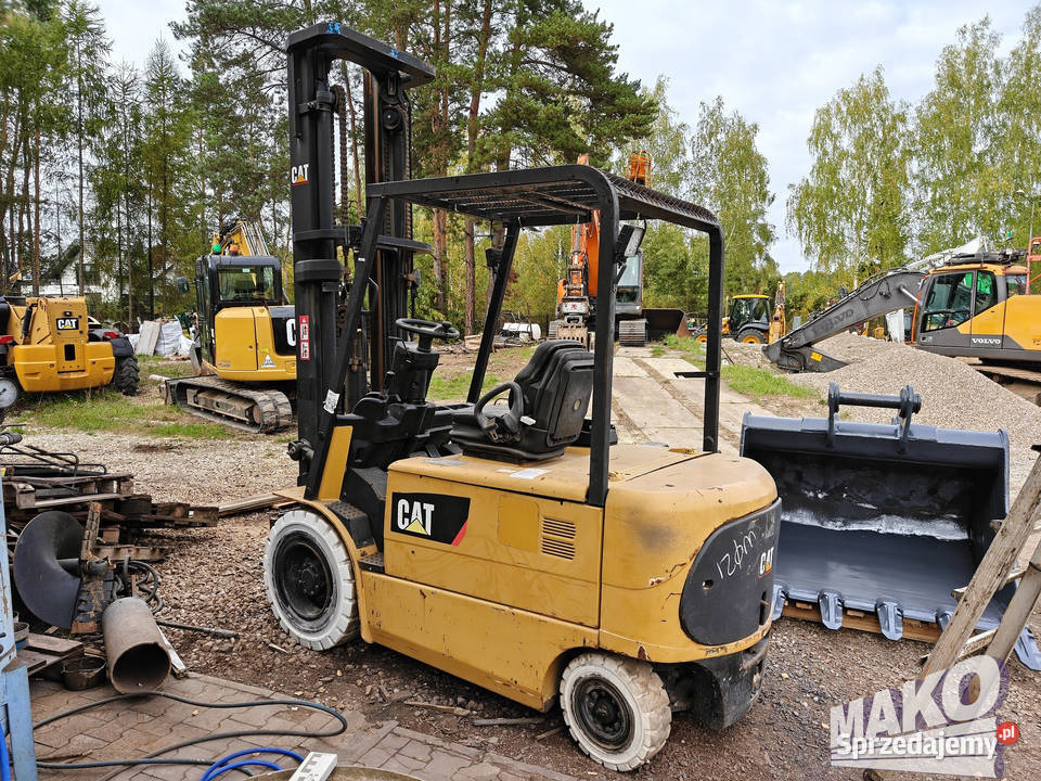 Wózek widłowy Caterpillar EP35KPAC uszkodzony Ostrowiec Świętokrzyski sprzedam