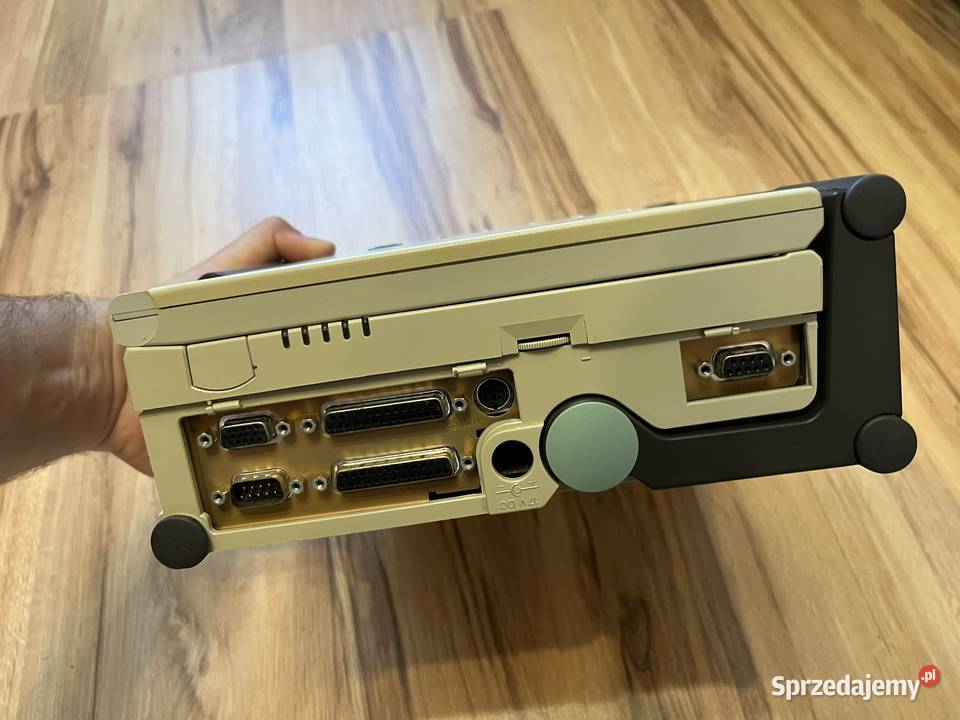 Zabytkowy laptop Siemens Simatic PG 720 P