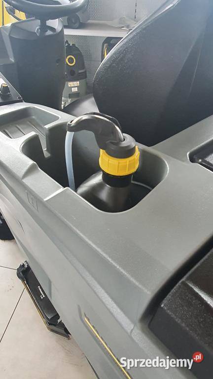 Szorowarka Zamiatarka KARCHER B200 R Dose SB sprzedam