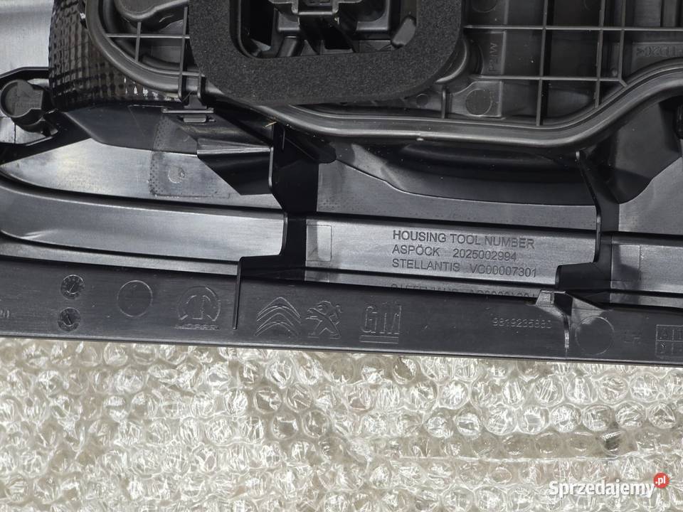 Lampa Lewa Tył 9819235880 Citroen Berlingo II