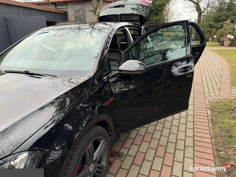 Volkswagen Golf VII 20 TSI BMT GTI 220 2016r łódzkie Suchodębie sprzedam