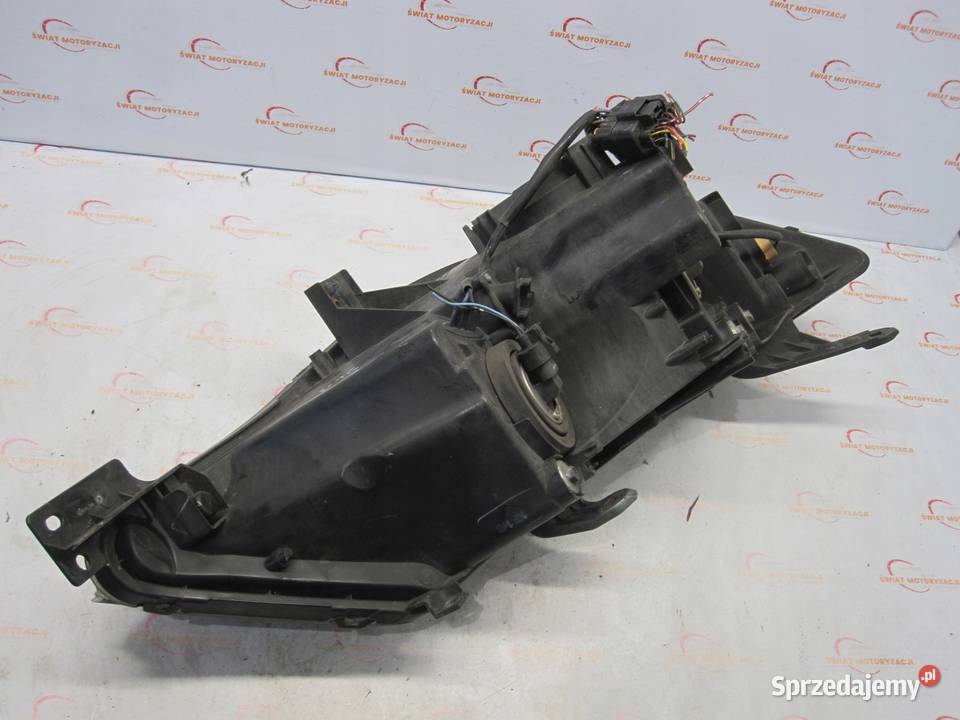 OUTLANDER II 08r lampa lewa przód P5584L ANGLIK osobowe świętokrzyskie Kielce