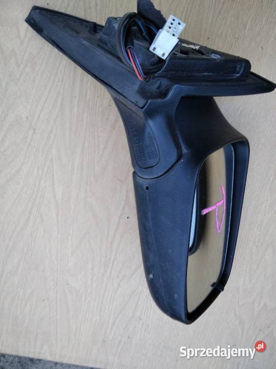 Lusterko Volvo lift v40 5 pin kod lakieru 34322 Rok produkcji 2002 Krośniewice sprzedam