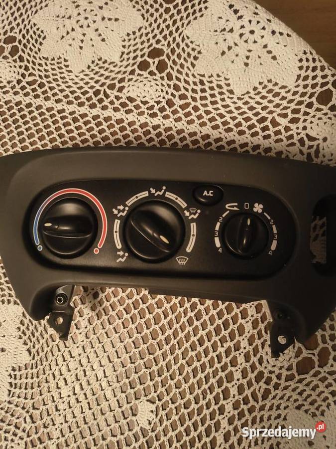 Panel nawiewu klimatyzacji Renault Scenic 1 Rok produkcji 2000 podkarpackie
