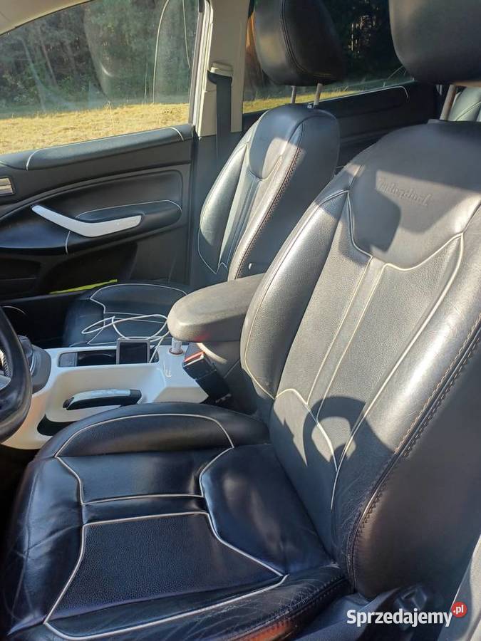 Ford Kuga Titanium Panorama manualna Ford Prace Duże