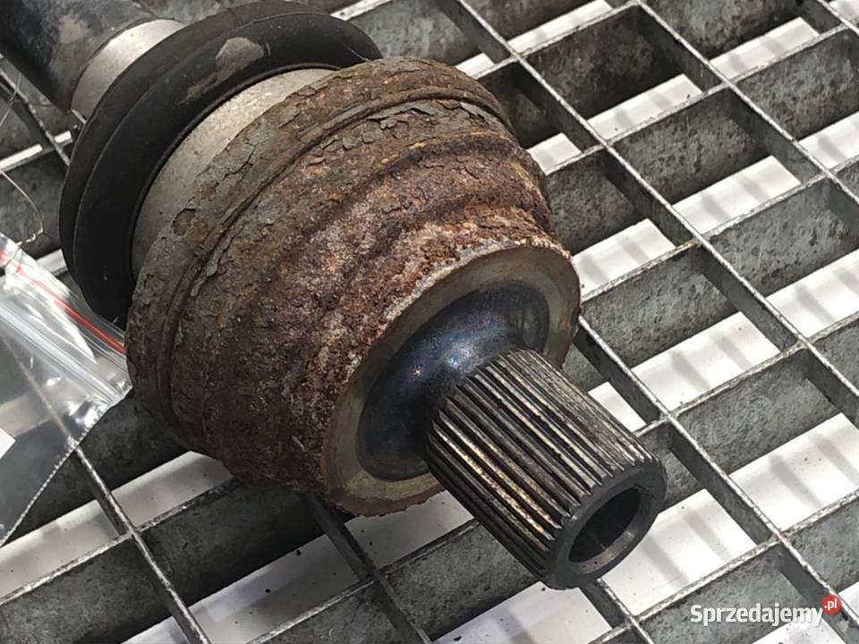 PÓŁOŚ LEWY TYŁ SEAT LEON III 5Q0501203A 20 300 Półosie